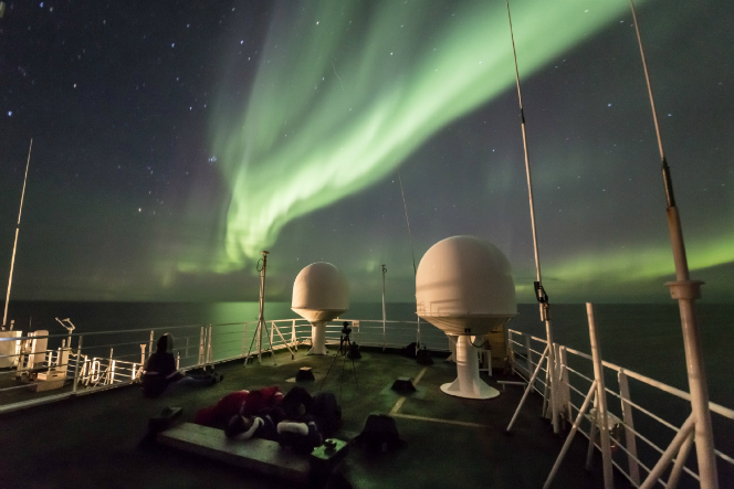 Polarstern-Returns-from-5-Month-Stint-in-the-Arctic