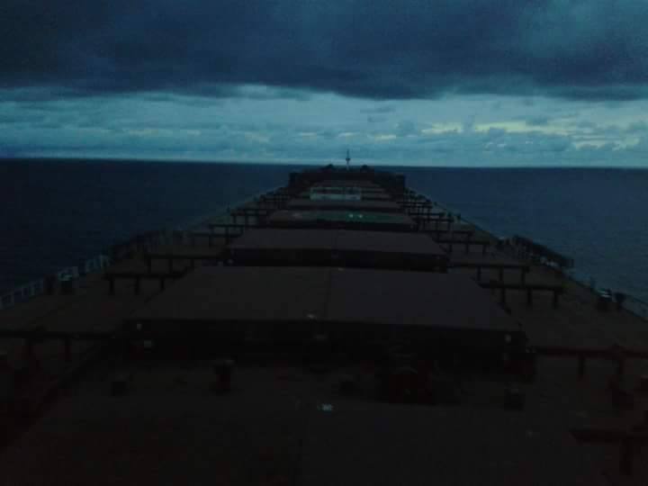 cargo_ship_nautilia_