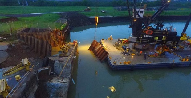 Panama_Canal_Lock_ Wall_Collapse